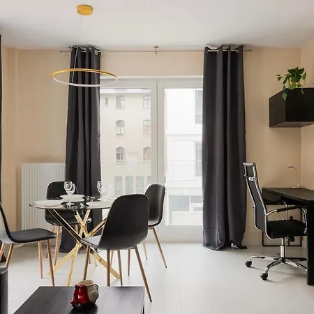 Witold's By The River Vratislav