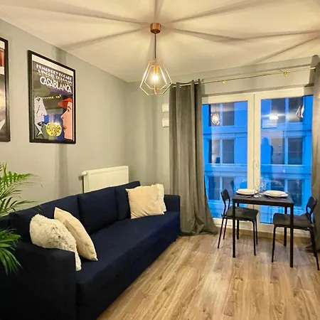 Witold's By The River Apartmán *