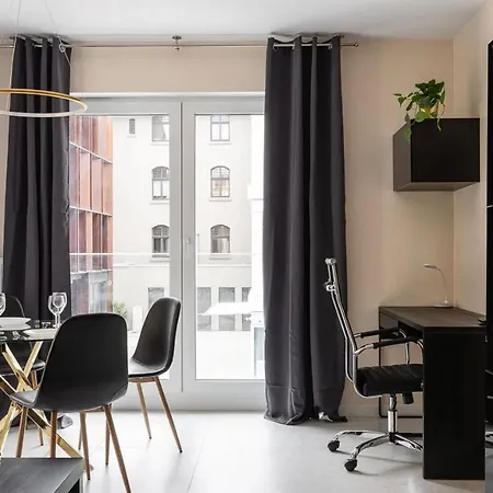 Witold's By The River Apartmán *